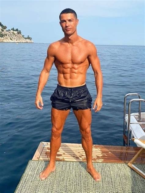 cristiano ronaldo height and weight fifa 21